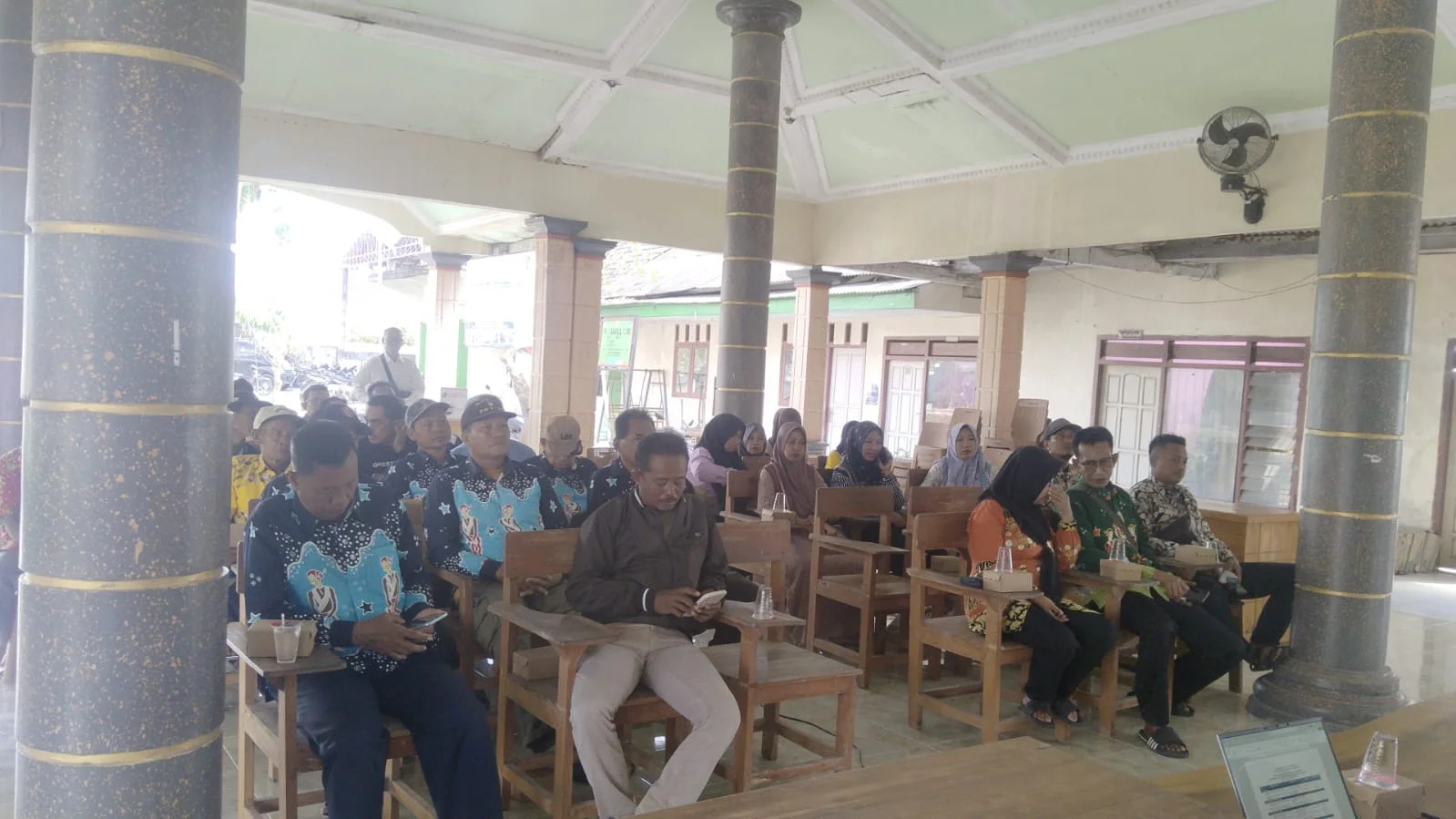 Foto 2 album Musyawarah Pembentukan Tim RKP Desa Tahun 2027
